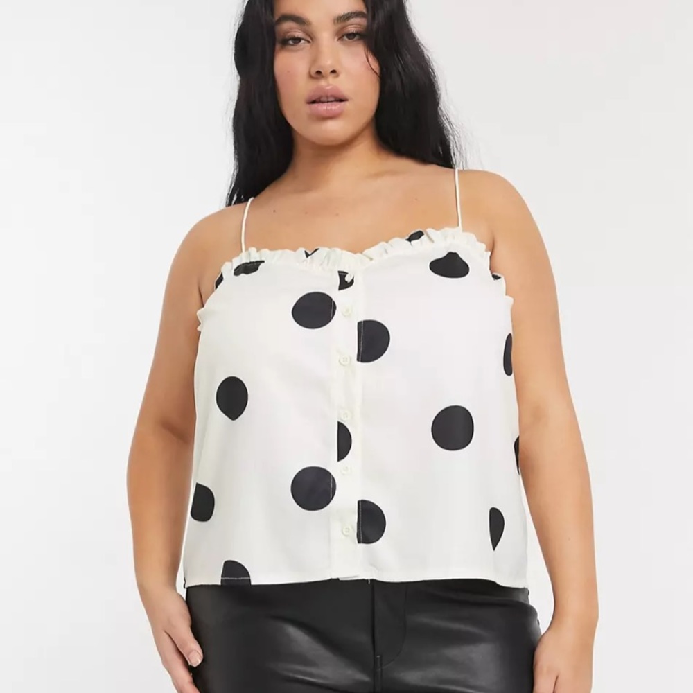 White and black tank top. Size 16